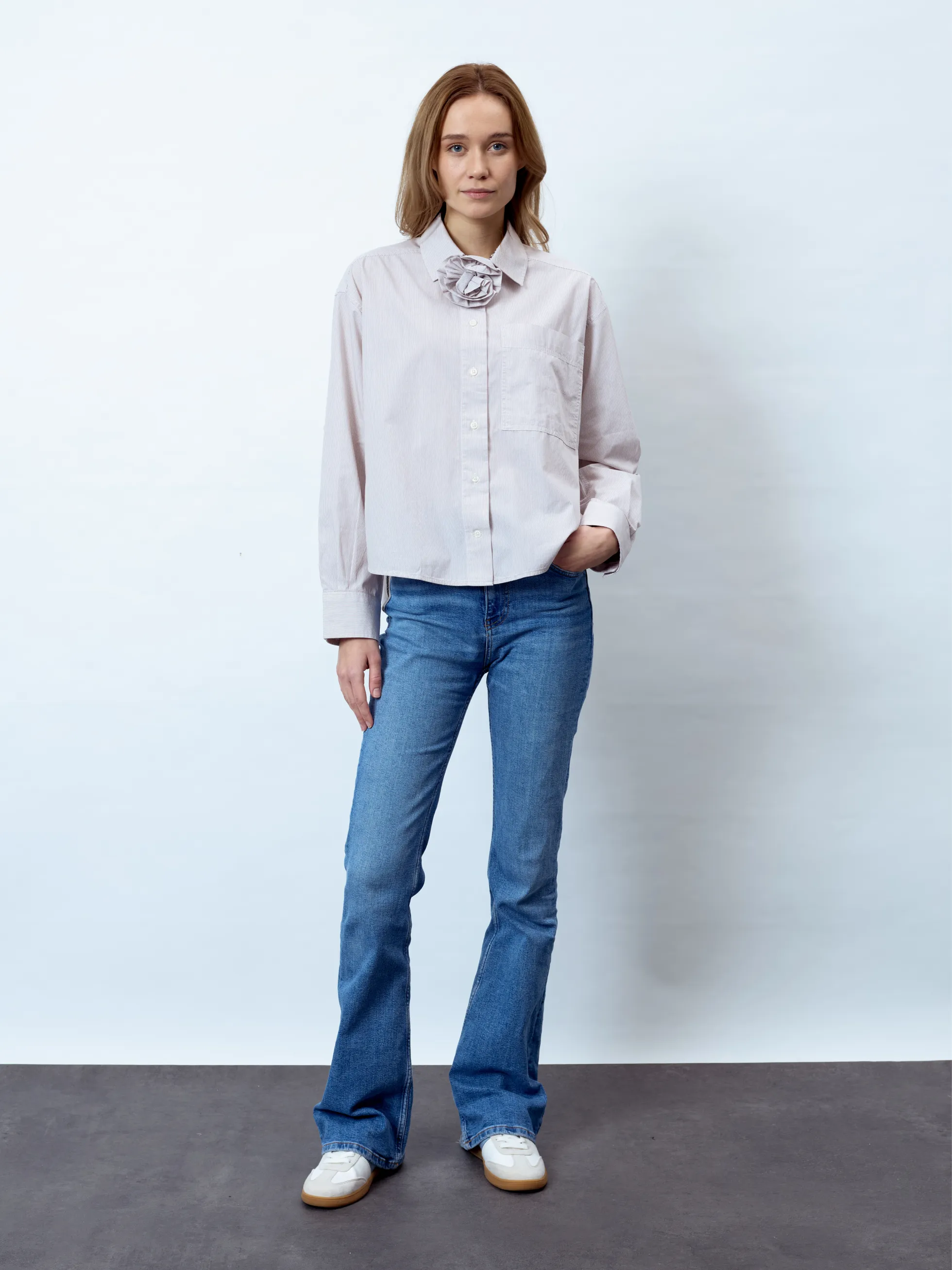 MILA - Langarm Damenbluse, gewebt